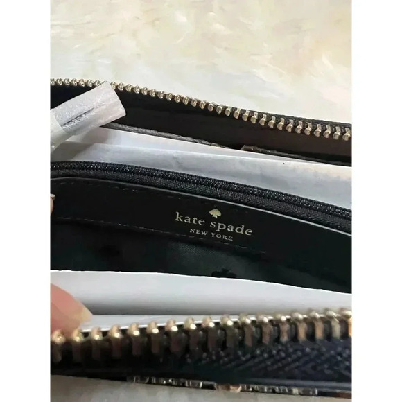 Kate Spade Large Continental Wallet 
Black& Warm Beige - Picture 6 of 8